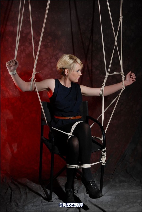 simplytied - How not to tie up a girl 第 19 张图片