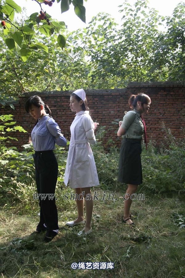 锐度主张 - 制服3美女模特：云若.姗姗.蓉蓉 第 48 张图片