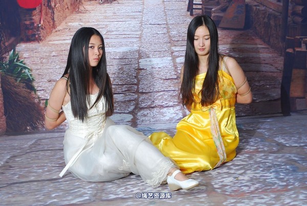 唯美之家 - 明美和雅芙双缚 第 173 张图片