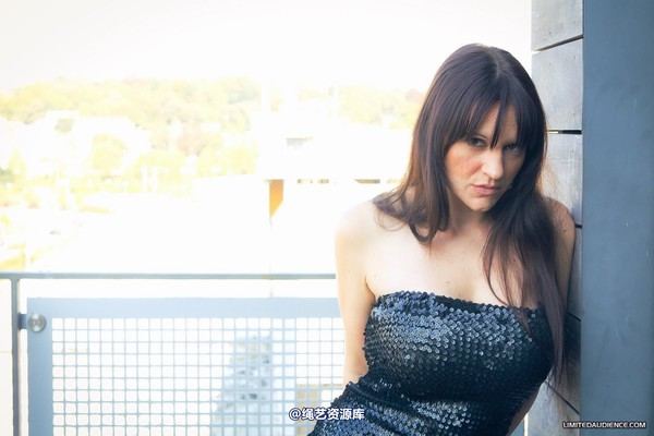 limitedaudience - 2012 sapphire handcuffed on balcony 2 第 21 张图片