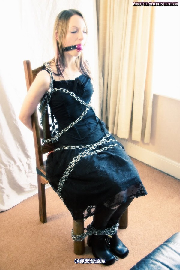 limitedaudience - 2009 pepsi waiting in chains 2 第 23 张图片