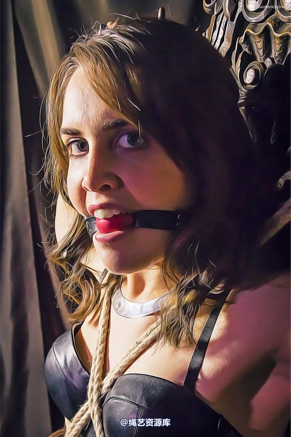 limitedaudience - 2015 freya held for ransom 第 40 张图片