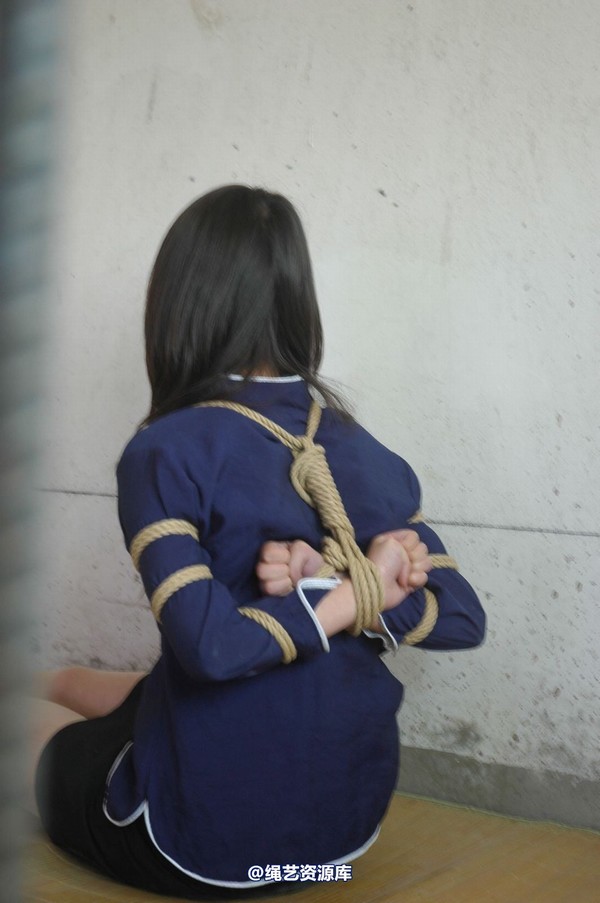 唯美之家 - 晓宁牢中女烈2010-4-19 第 33 张图片