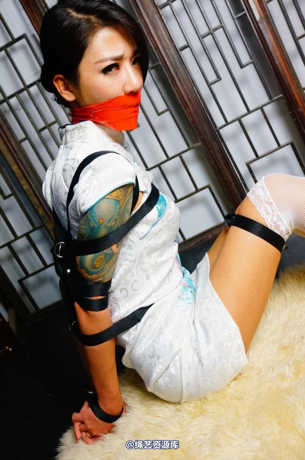 dk13美束馆 - 9.19-红袖白旗袍C-102P 第 69 张图片