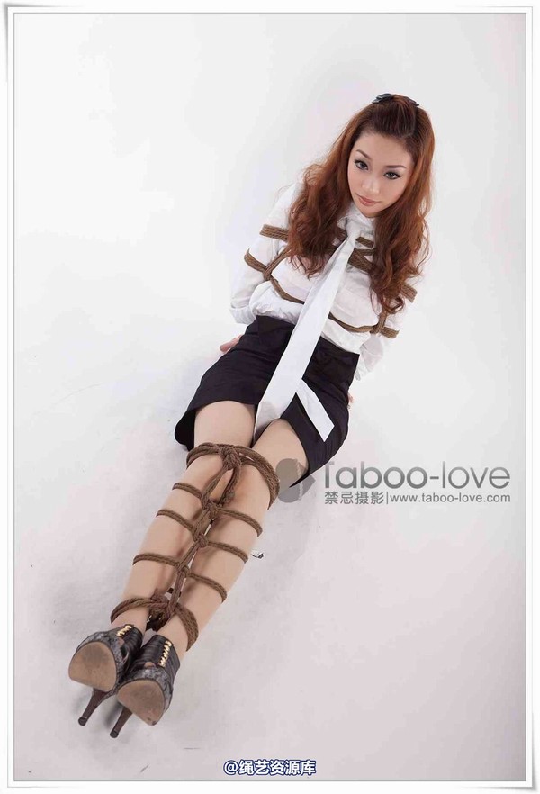 禁忌摄影 - No.061 Cicilia 制服下的�T惑�W 第 15 张图片