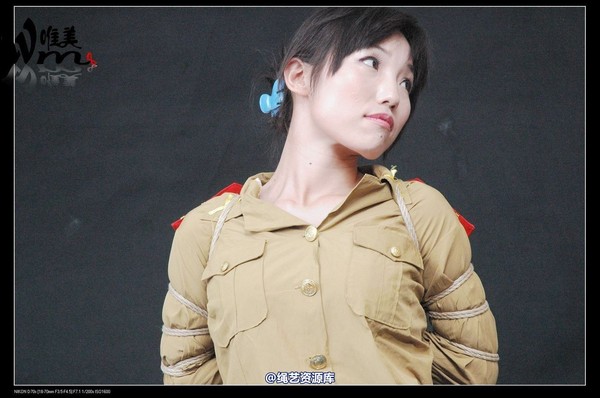 唯美之家 - 2008-08-06水柔军装 第 109 张图片