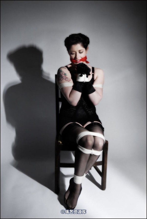 simplytied - 50s Girdle shoot 第 44 张图片