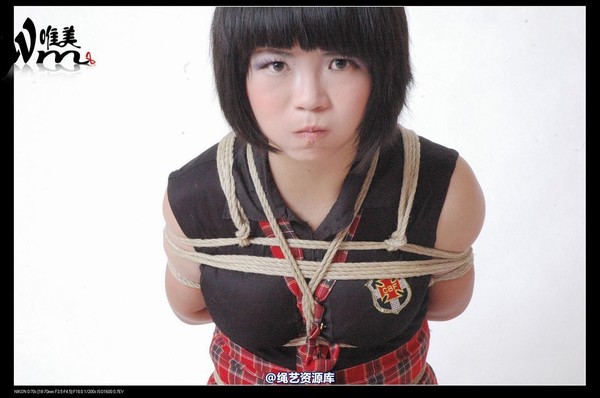 唯美之家 - 08-9-15嘟嘟学生装 第 15 张图片