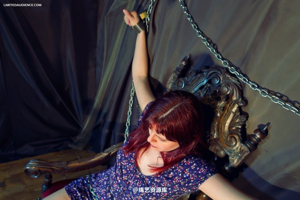 limitedaudience - 2012 scarlett taming the captive 第 4 张图片