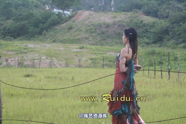 锐度主张 - 20070818第29期 宝宝草地漫舞图片 第 262 张图片