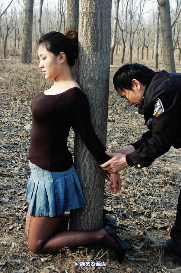 mj影视 - 2013-3-4陈沫踏青 黑丝美女最终的不归路 第 173 张图片