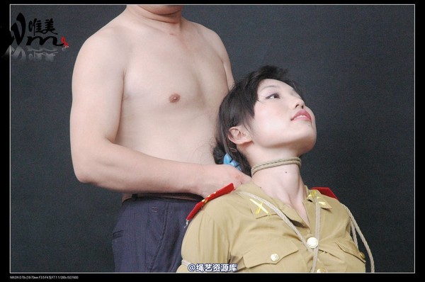 唯美之家 - 2008-08-06水柔军装 第 30 张图片