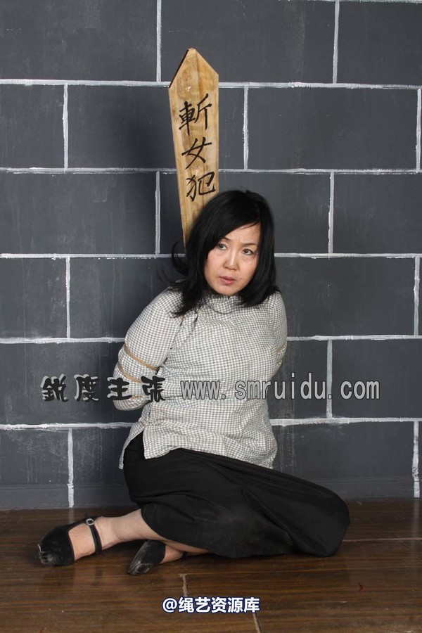 锐度主张 - 监房女犯模特：雨露 第 32 张图片