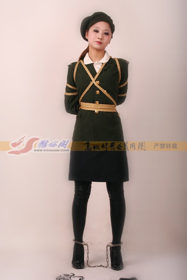 雅俗阁 - 20060422雅思警服(2) 第 73 张图片
