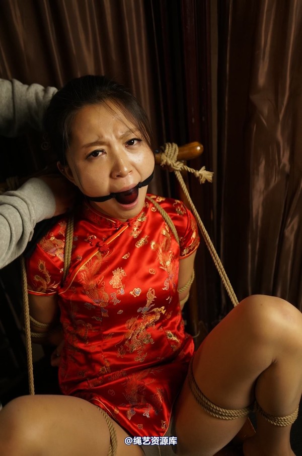 dk13美束馆 - 1.8-欢欢红旗袍D-176p 第 39 张图片