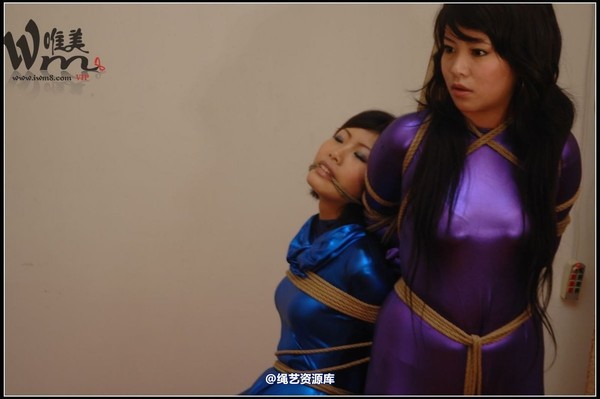 唯美之家 - 08-04-20女飞贼喋血 第 308 张图片