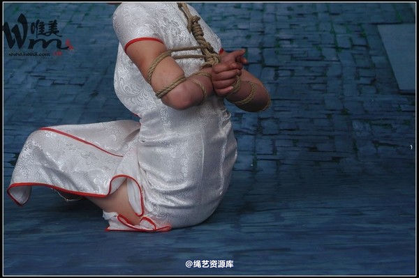 唯美之家 - 08-05-07新模特三 第 219 张图片