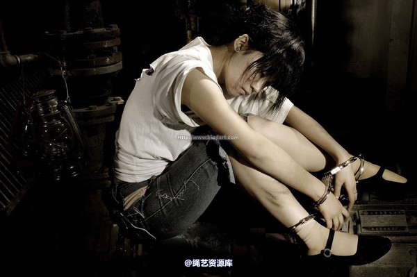 丽柜美束 - 2006-12-15 第 14 张图片