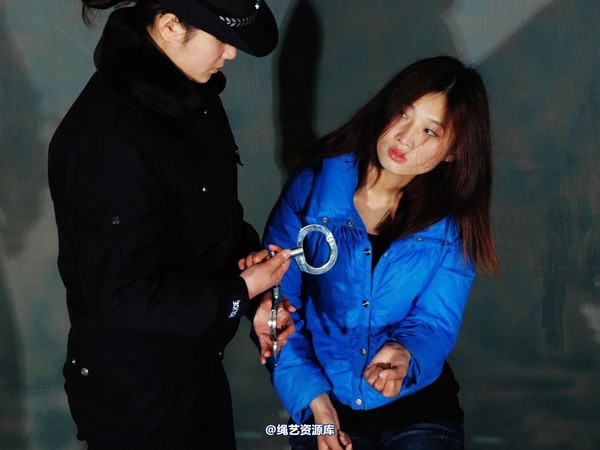 mj影视 - 故意杀人犯黄燕－绑赴刑场2013-03-28 第 98 张图片