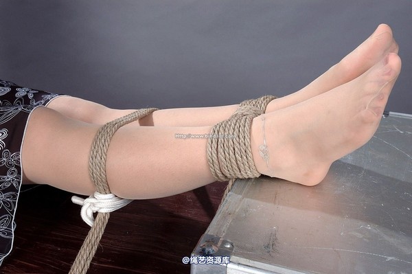 丽柜美束 - 2006-10-24 第 35 张图片
