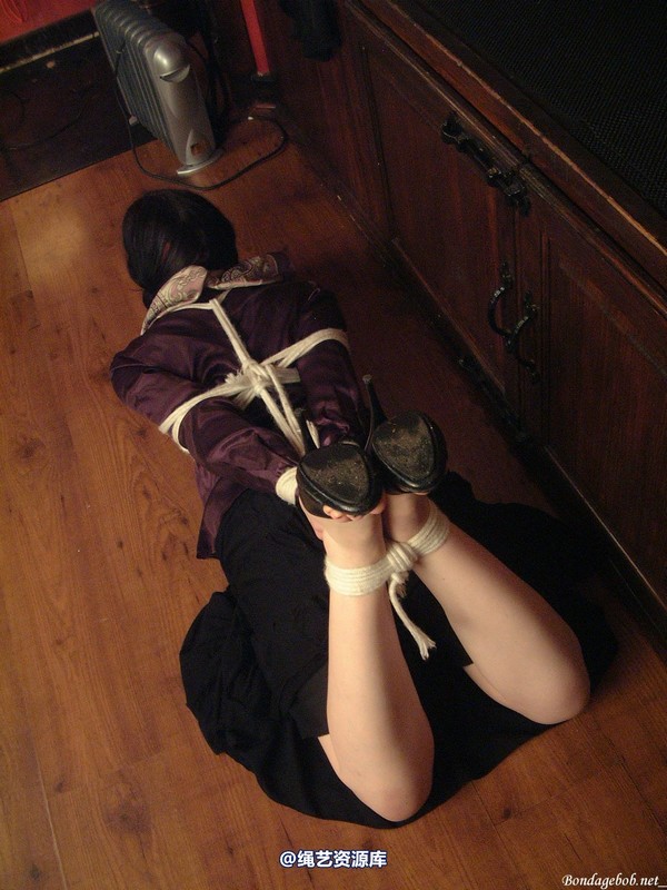 bondagebob - Lydia Hogtied 第 57 张图片