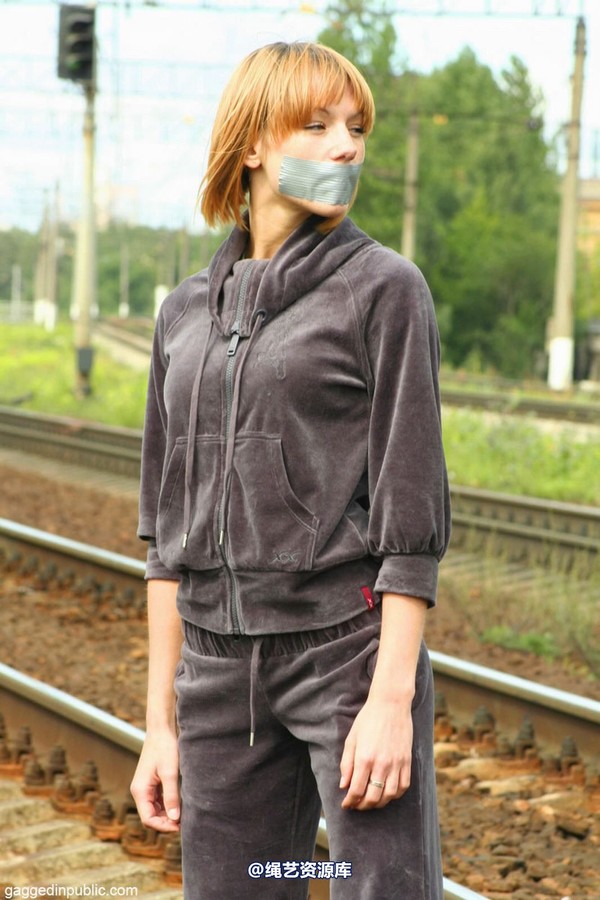 gaggedinpublic - gip071 第 46 张图片