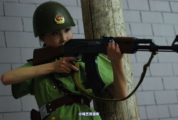 唯美之家 - 新模楠楠军装 第 127 张图片