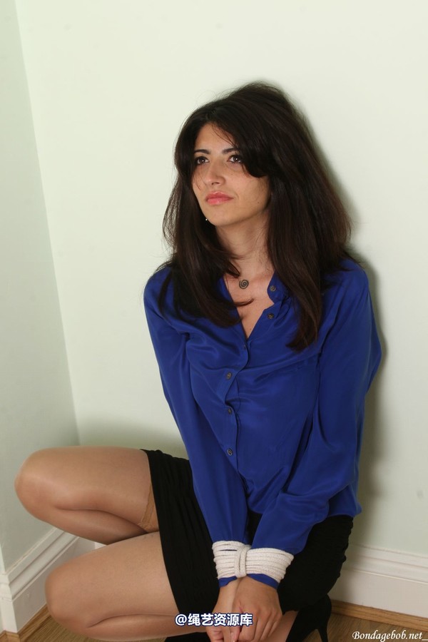 bondagebob - Leila Just sitting 第 9 张图片