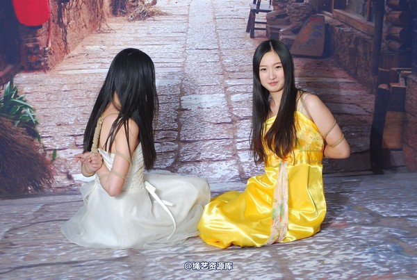 唯美之家 - 明美和雅芙双缚 第 167 张图片