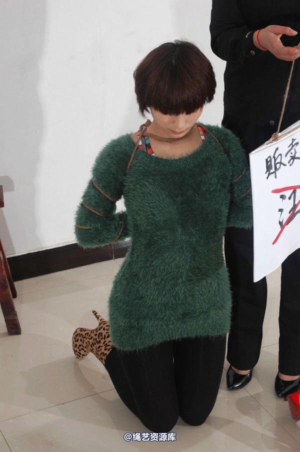 mj影视 - 汪晓慧6―绑缚刑场 第 25 张图片