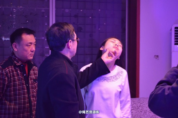 mj影视 - 一个女记者的自白2 第 184 张图片