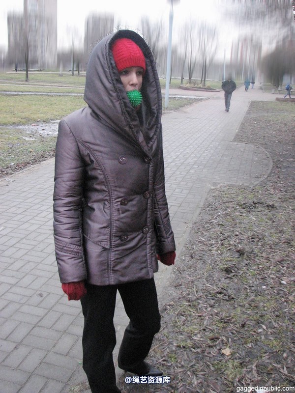 gaggedinpublic - gip056 第 33 张图片