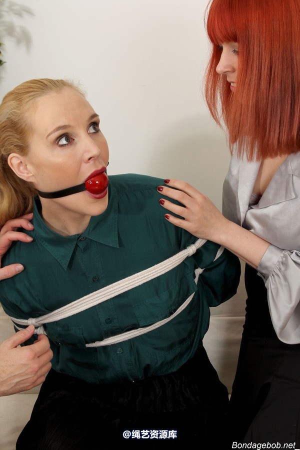 bondagebob - Ariel The Card Game 第 124 张图片