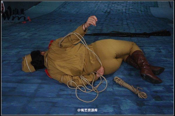 唯美之家 - 08-05-07特务 第 34 张图片
