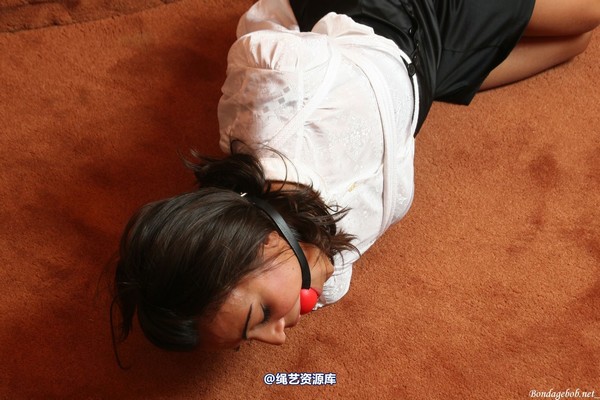 bondagebob - Fiona G Grabbed at home 第 129 张图片