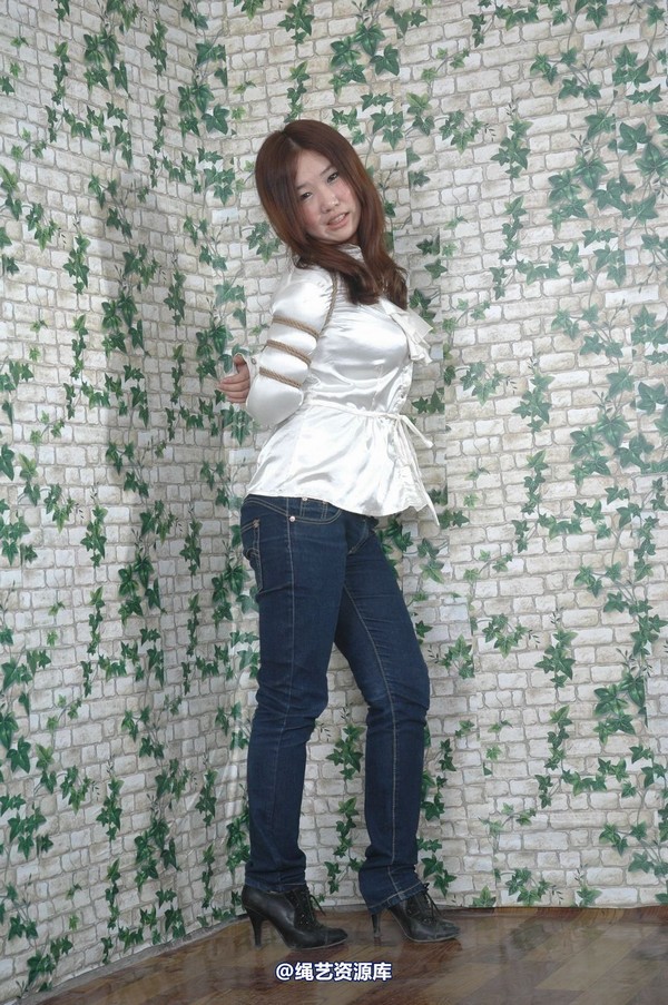唯美之家 - 2010-11-1又琴白衬衣 第 64 张图片