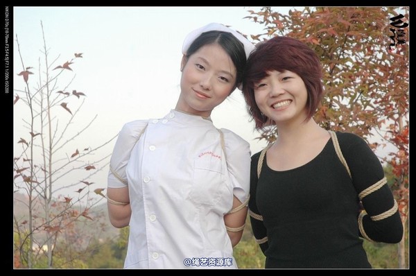 唯美之家 - 2008-11-13外拍(集体) 第 481 张图片