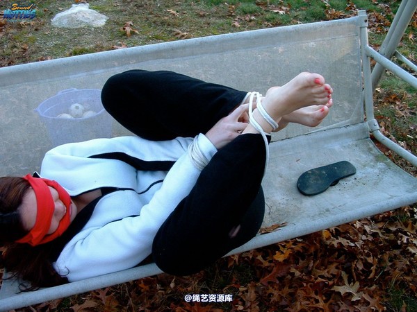 boundhotties - Mercedes 第 34 张图片