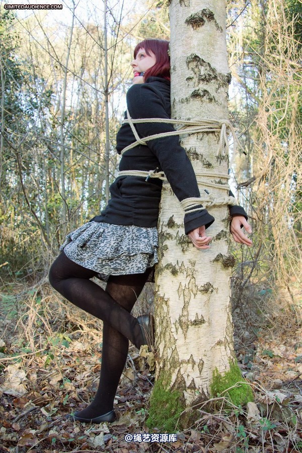 limitedaudience - 2012 scarlett stuck in the woods 2 第 33 张图片