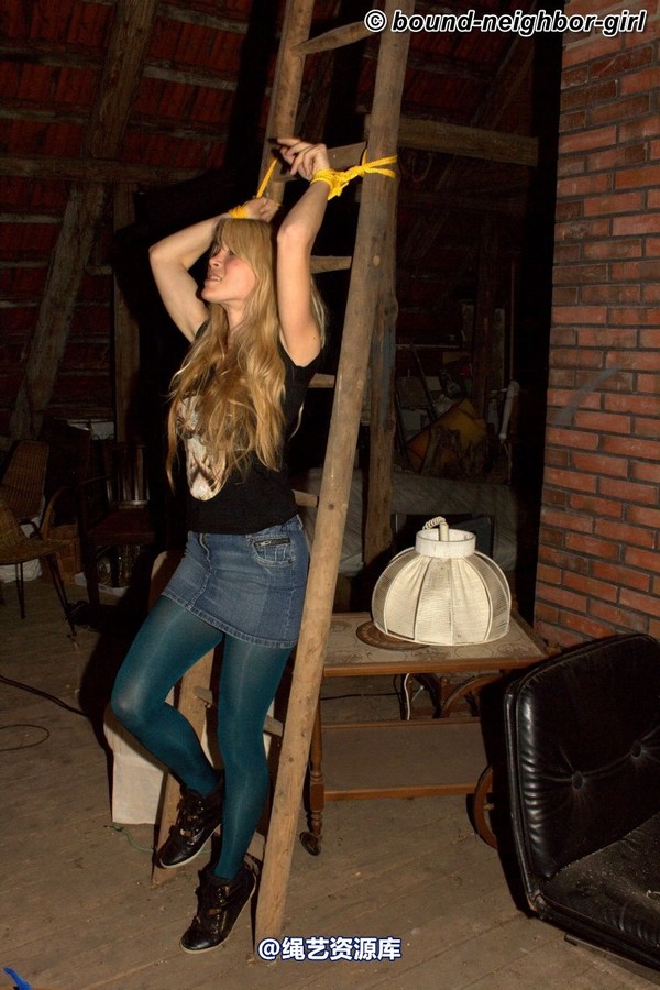 bound-neighbor-girl - Kate - Tied up in the attic 2 第 38 张图片