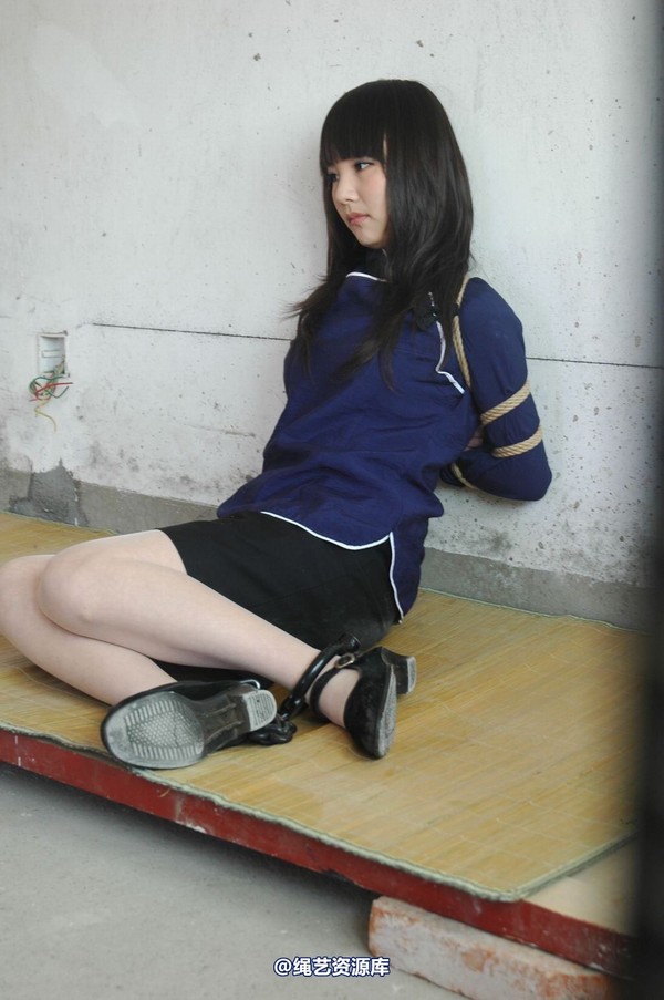 唯美之家 - 晓宁牢中女烈2010-4-19 第 3 张图片