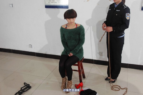 mj影视 - 汪晓慧5―换衣上绑 第 5 张图片