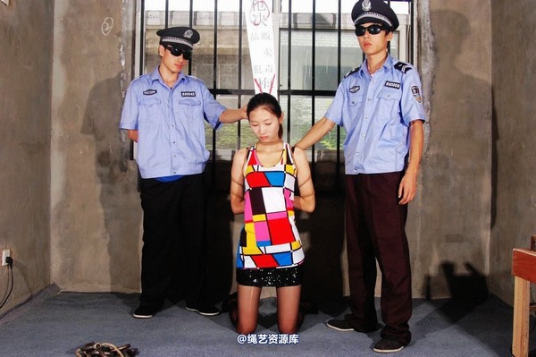 mj影视 - 梅晓夏赴刑-2013-07-01 第 17 张图片