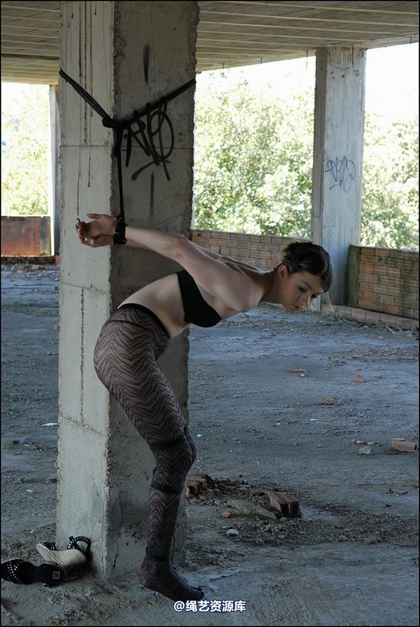 simplytied - Just tights in Spain 第 33 张图片
