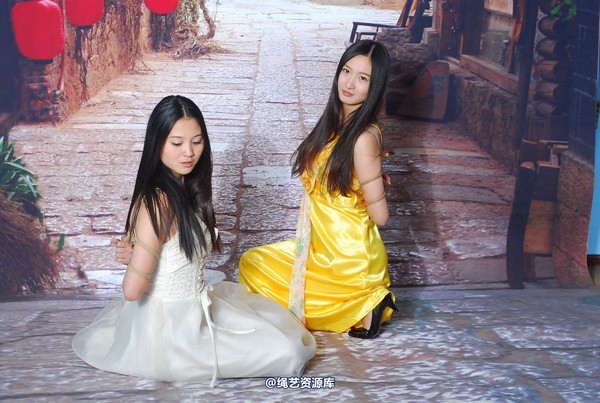 唯美之家 - 明美和雅芙双缚 第 147 张图片