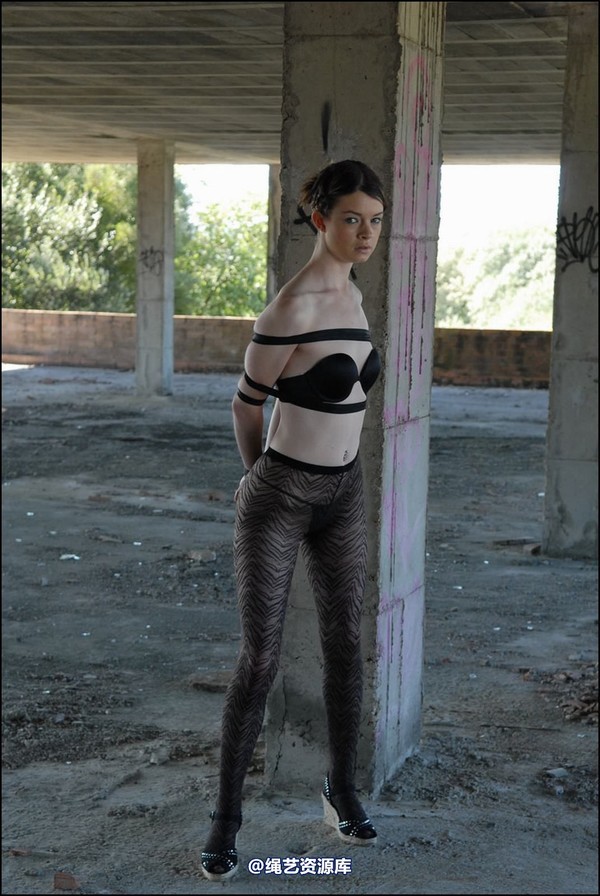 simplytied - Just tights in Spain 第 14 张图片