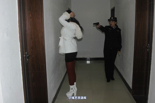 mj影视 - 安娜抓捕2013-04-13 第 36 张图片