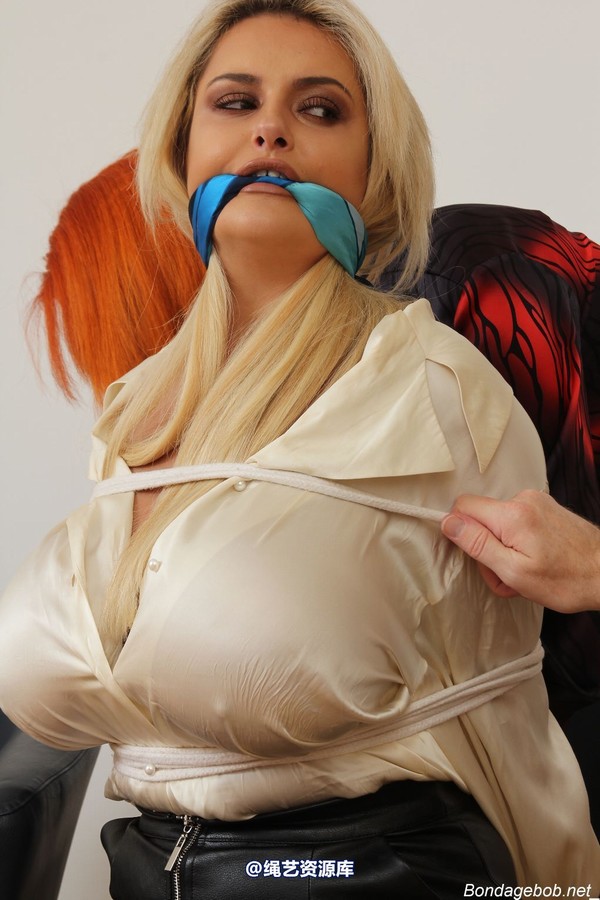 bondagebob - Katie T and Temptress Kate The Card Game 第 33 张图片