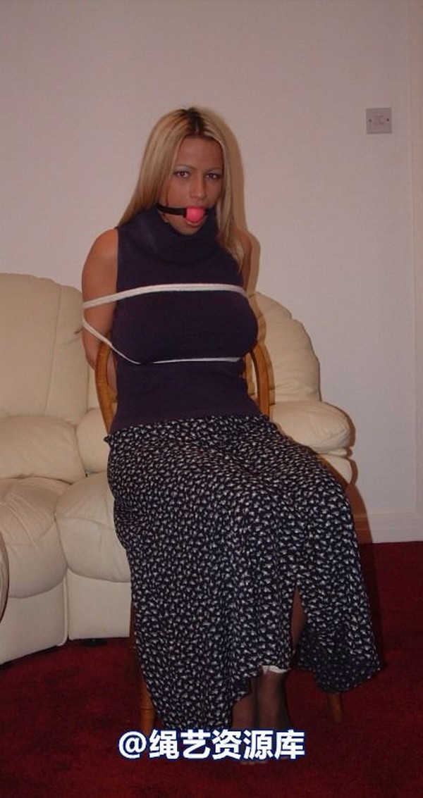 bondagebob - Taylor Housewife bound 1 第 1 张图片