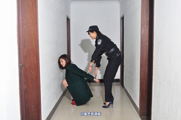 mj影视 - 影林樵夫“红颜车模”套图―车模入监 第 38 张图片